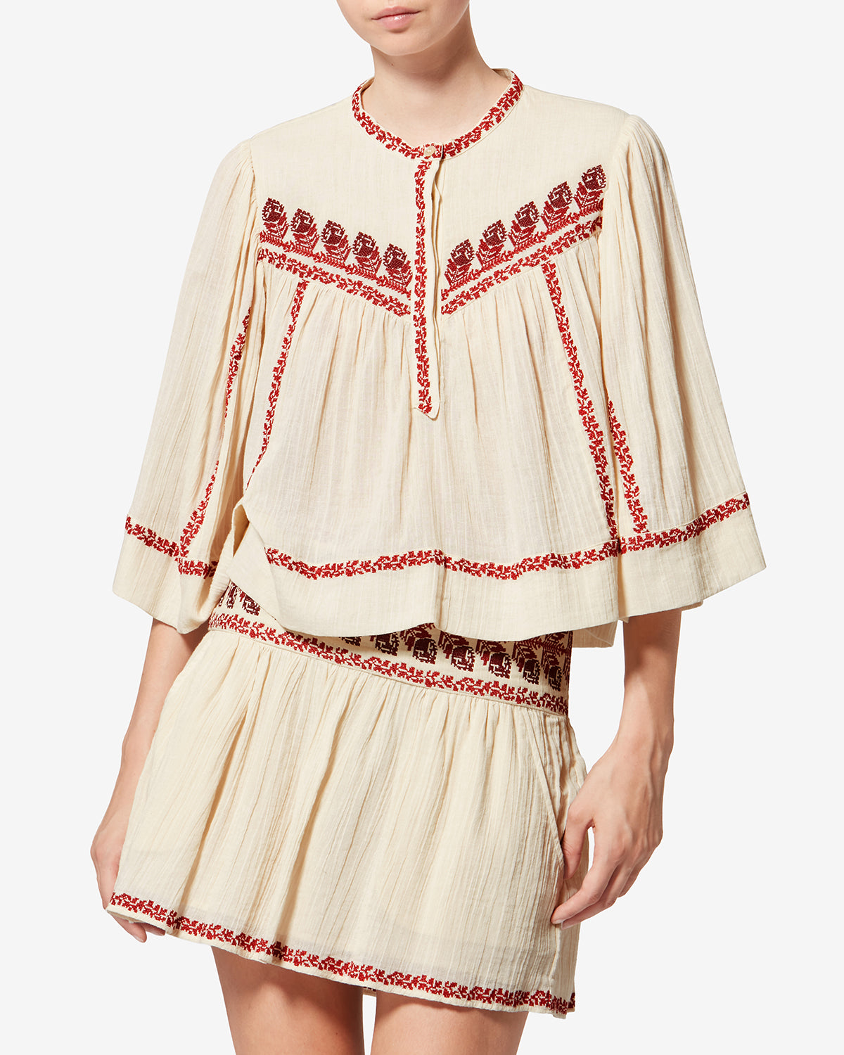 Top Juline — Beige-red, vue 1 ; référence HT0044FCD1J16EBERD